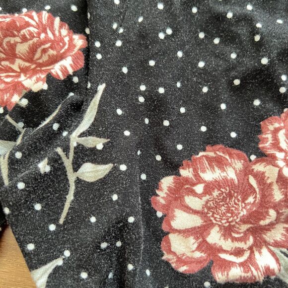 Torrid Dress Size 0/0X Mini Jersey Wrap Floral Rose Polka Dot Black White Pink - Picture 4 of 10